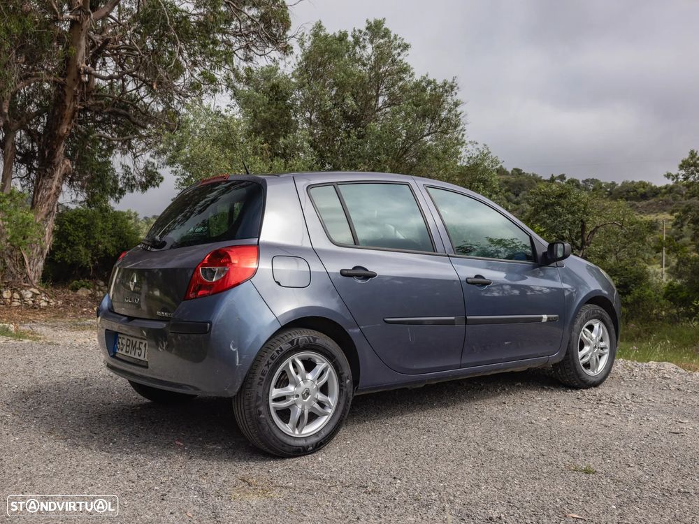 Renault Clio - 5