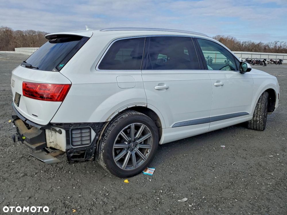 Audi Q7 - 4