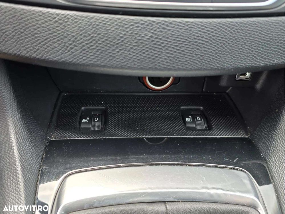 Peugeot 308 1.2 L PureTech Turbo S&S Active - 9