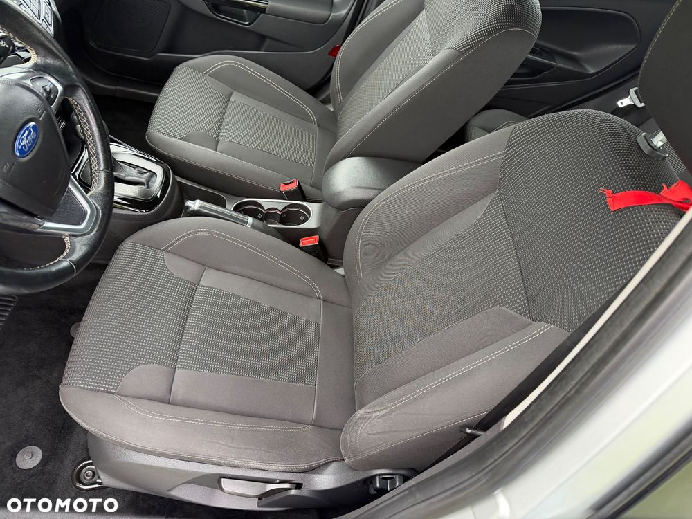 Ford Fiesta 1.0 EcoBoost Powershift Titanium - 18