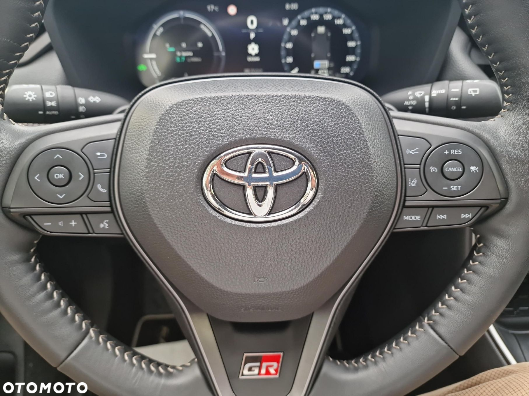 Toyota RAV4 - 18