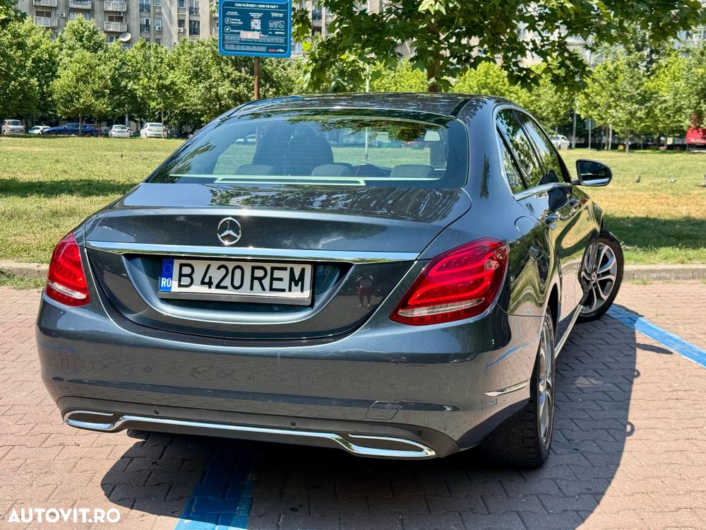 Mercedes-Benz C 200 BlueTec - 13
