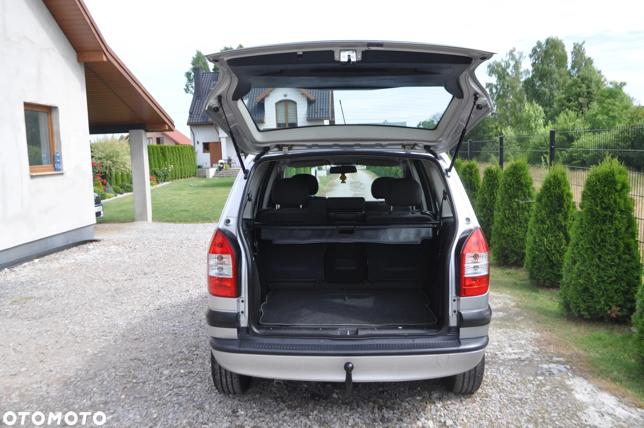 Opel Zafira 1.6 Njoy - 24