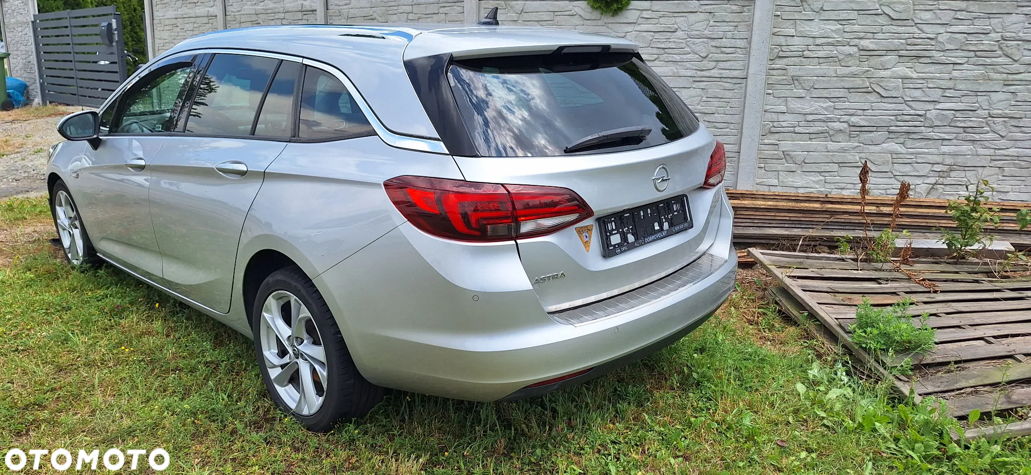 Opel Astra 1.6 D (CDTI DPF) Excellence - 3
