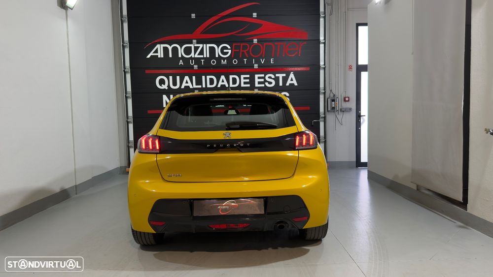Peugeot 208 PureTech 100 Allure - 9