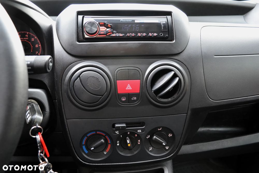 Fiat Fiorino Kombi 1.4 8V SX - 12