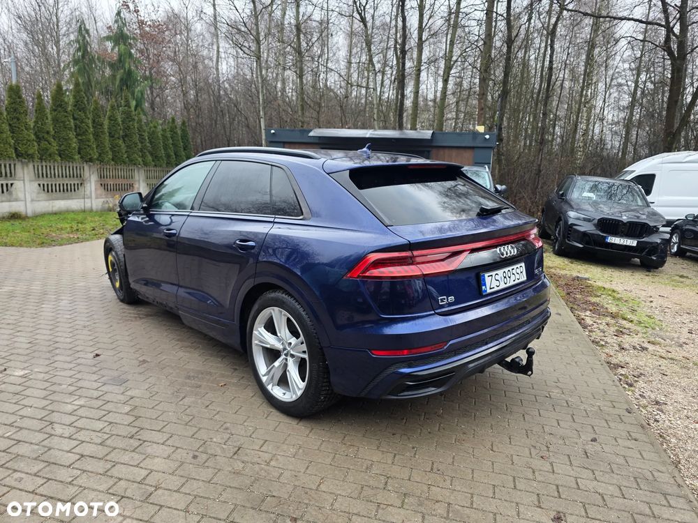 Audi Q8 - 6