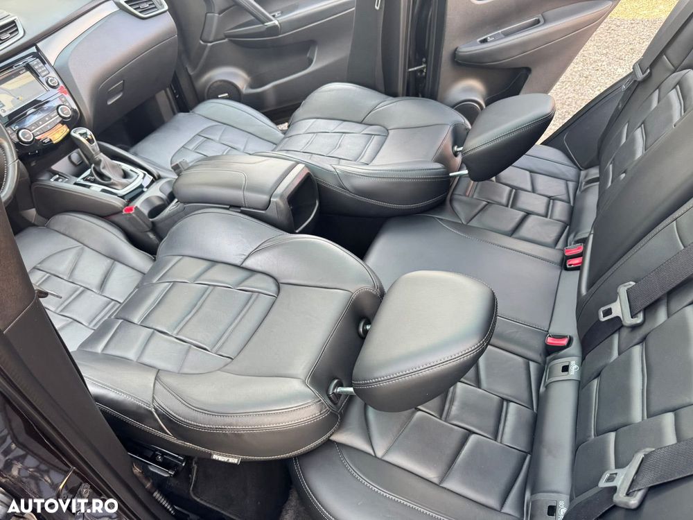 Nissan Qashqai 1.6 DCI Xtronic TEKNA+ - 27