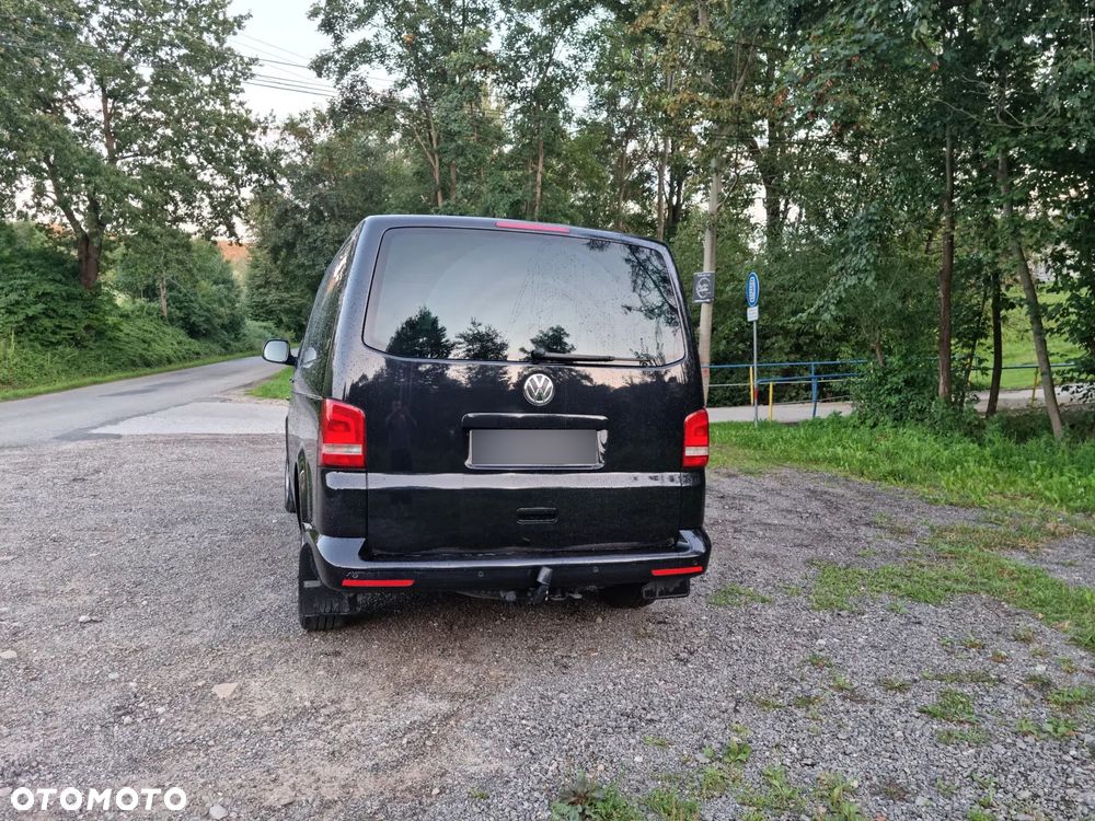 Volkswagen Caravelle - 5