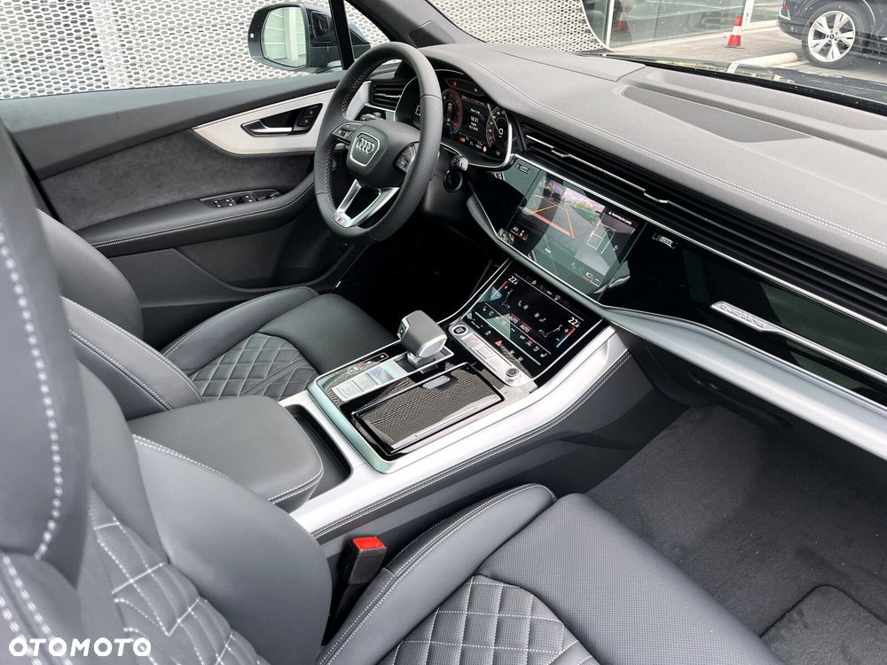 Audi Q7 - 25