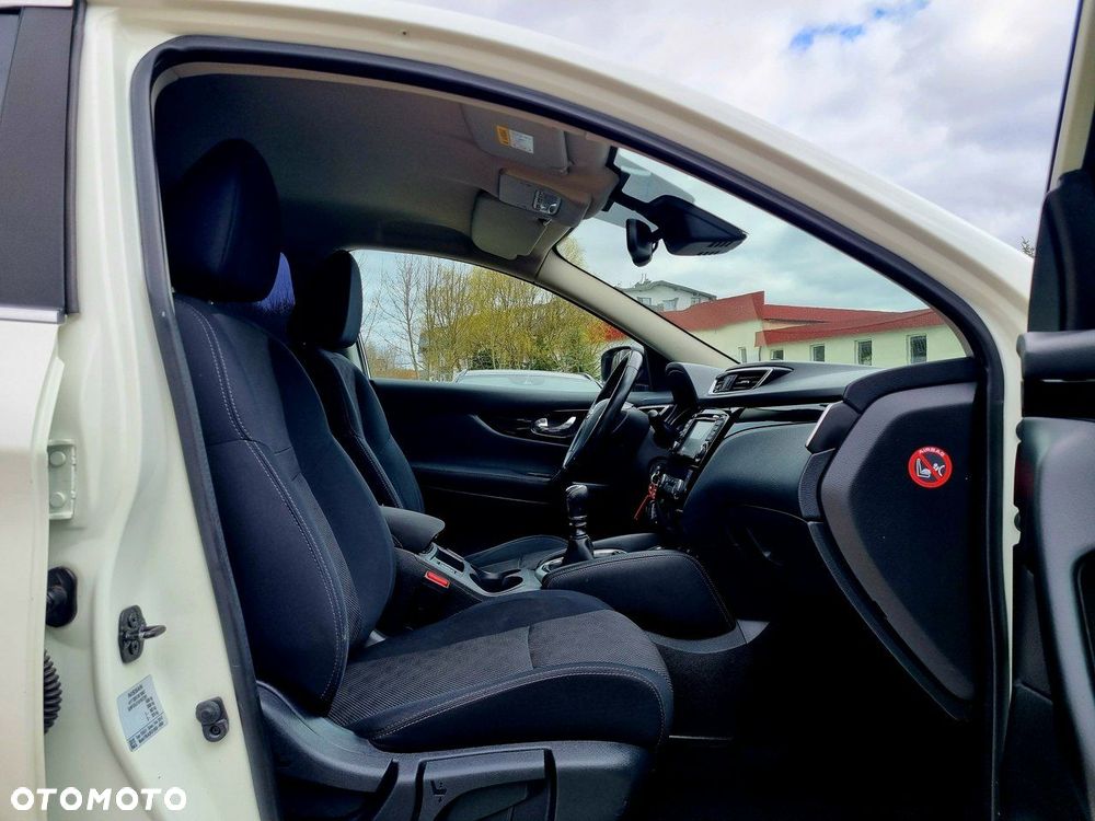 Nissan Qashqai 1.2 DIG-T Tekna - 11