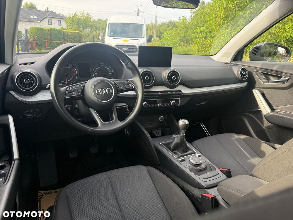 Audi Q2 30 TFSI - 17