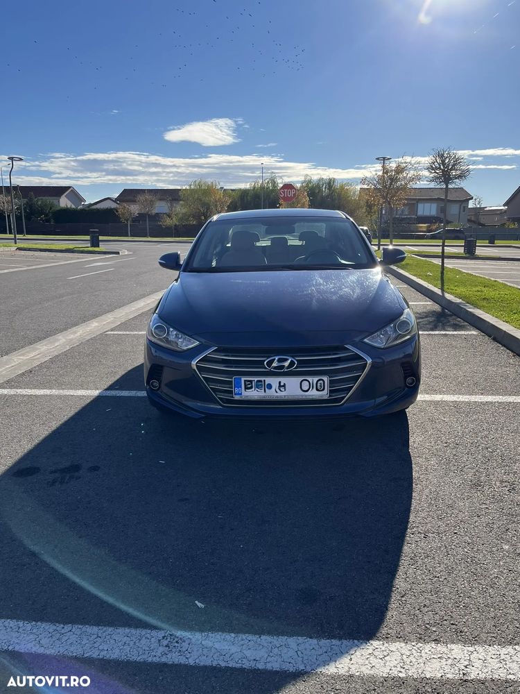 Hyundai Elantra 1.6 MPi Highway - 2