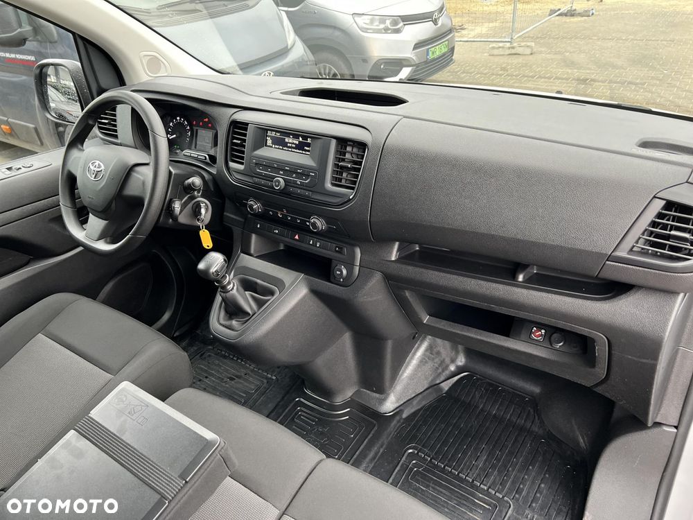 Toyota ProAce - 11