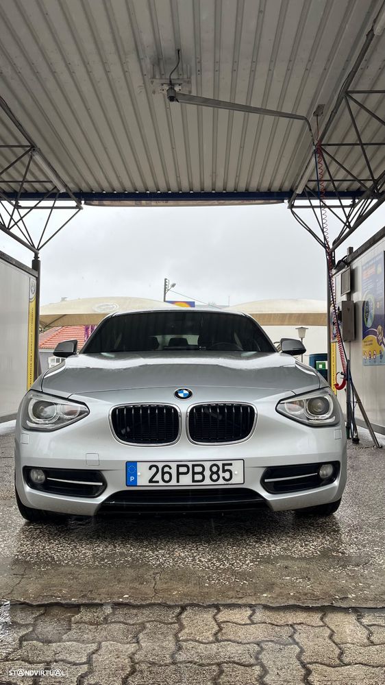 BMW 116 d EDynamics Line Sport - 2