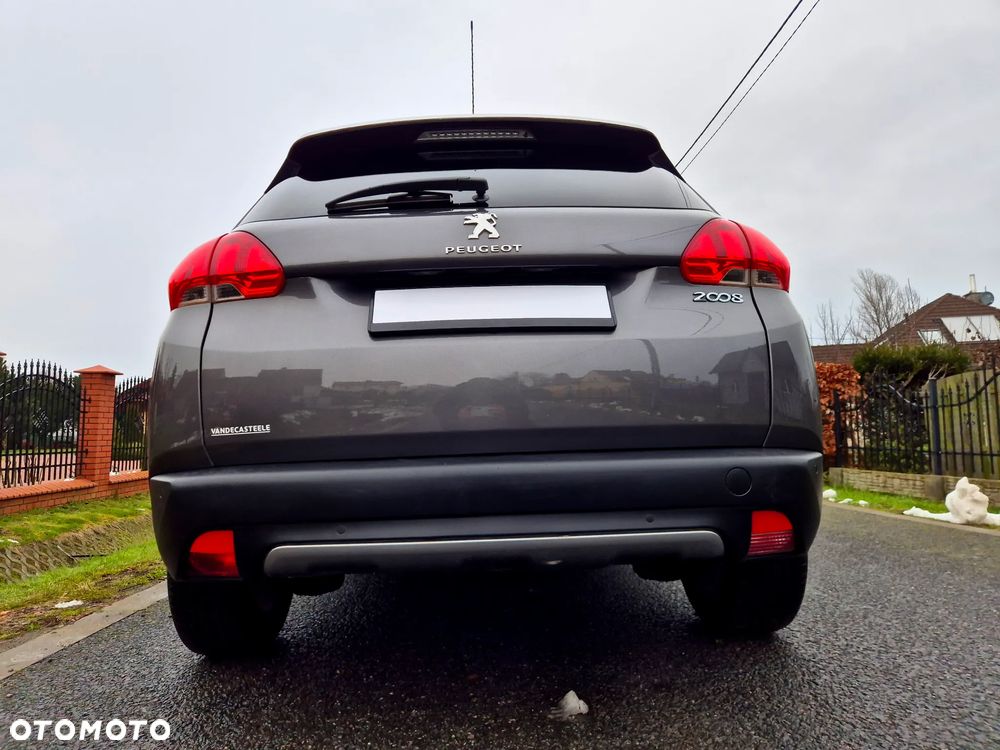 Peugeot 2008 PureTech 82 Style - 19