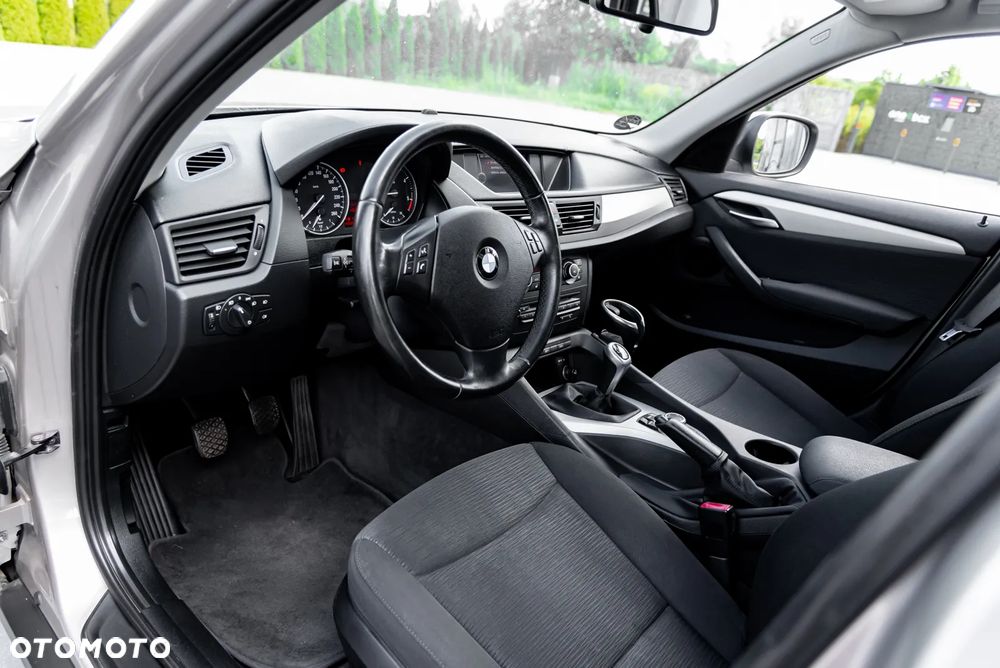 BMW X1 sDrive18d - 15