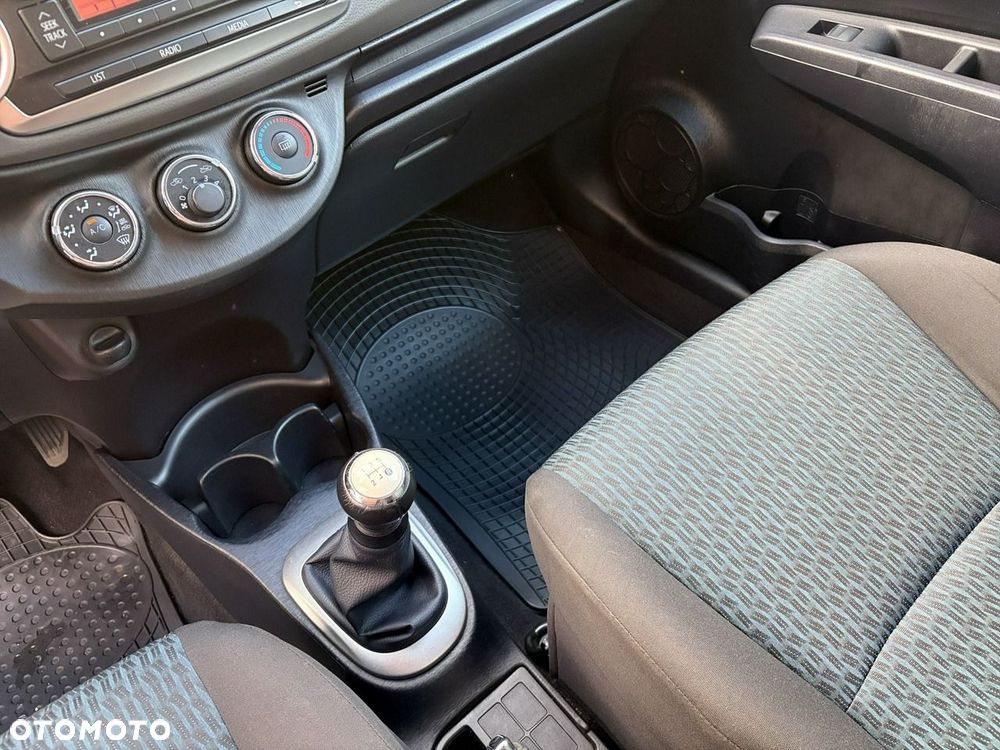 Toyota Yaris 1.0 Active - 18