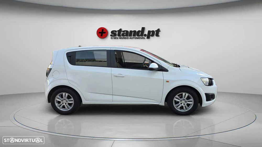 Chevrolet Aveo 1.3 VCDi LTZ - 4