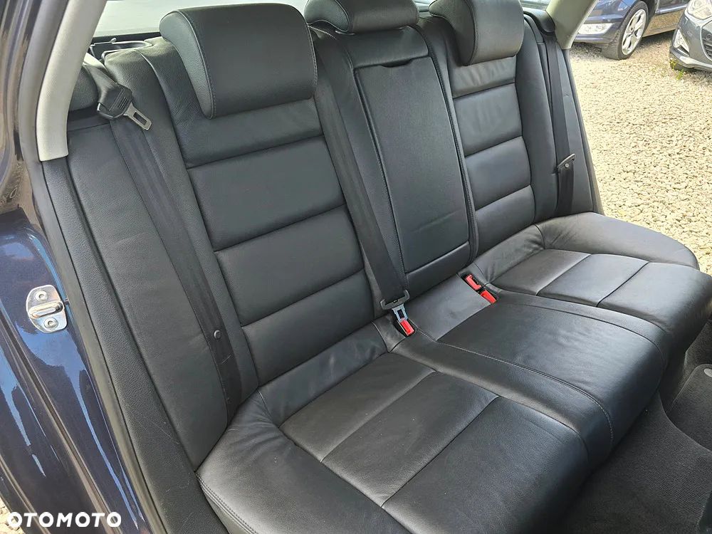 Audi A6 Avant 2.0 TDI DPF - 25