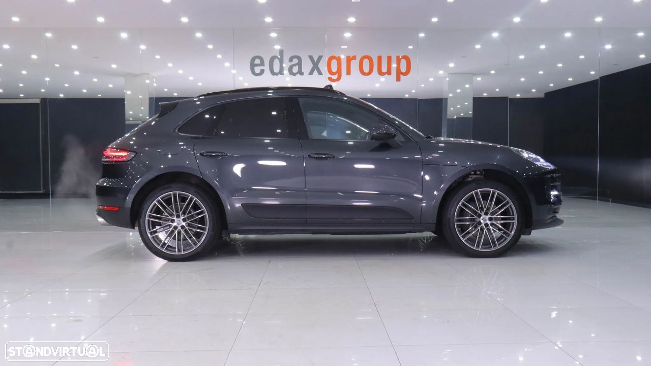 Porsche Macan Standard - 2