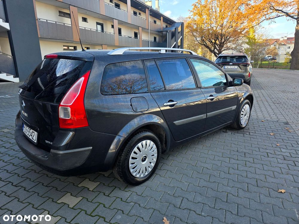 Renault Megane 1.6 16V Expression - 4