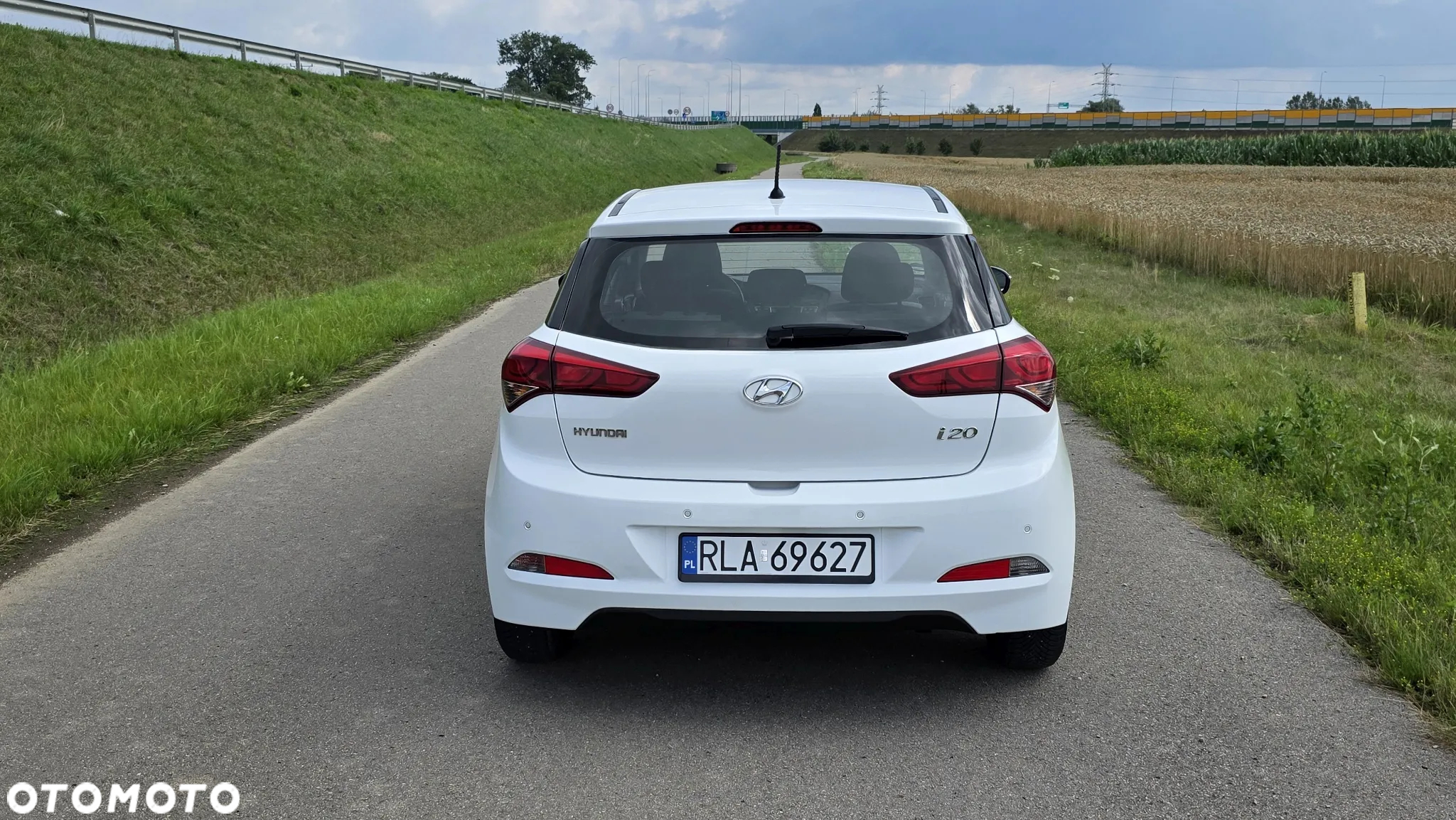 Hyundai i20 1.2 Trend - 8