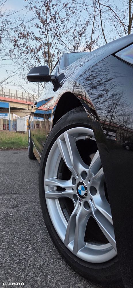 BMW 3GT 320i M Sport - 28