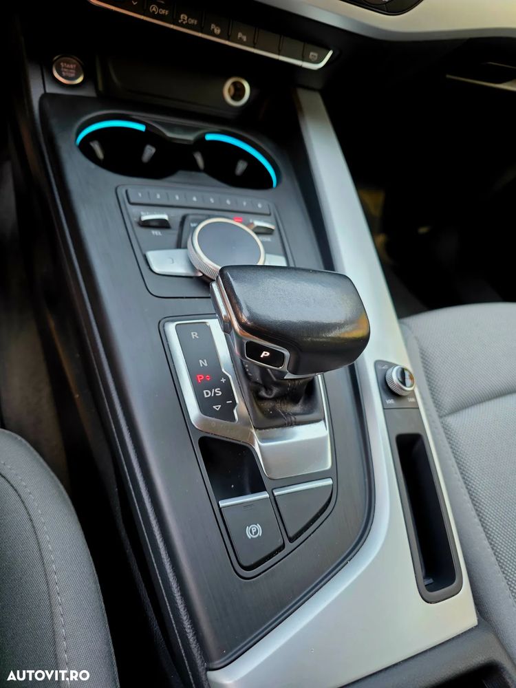 Audi A4 2.0 TDI S tronic - 10