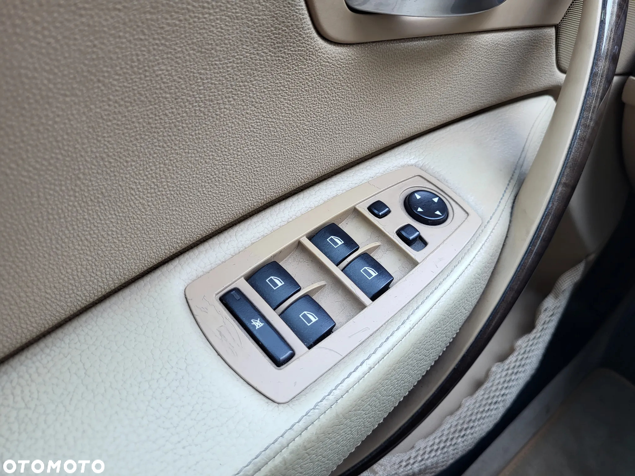 BMW X3 3.0i - 8