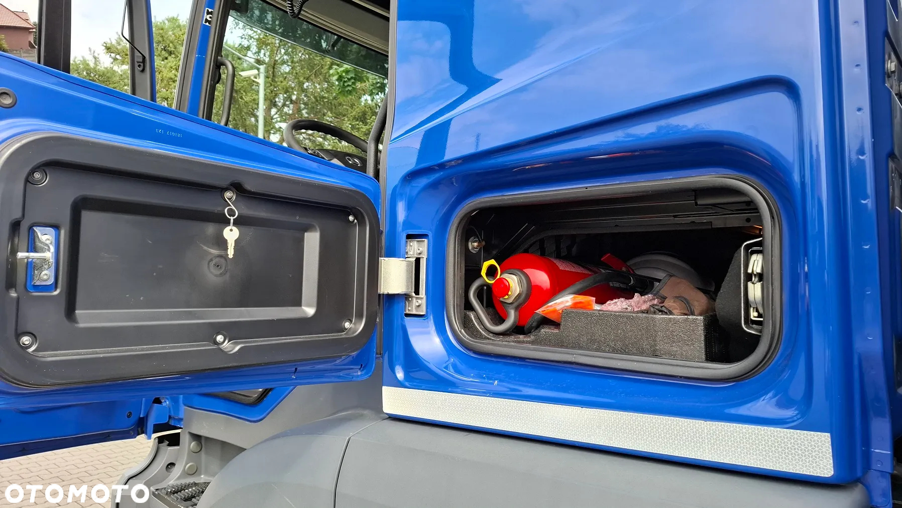 Mercedes-Benz ACTROS 1824 / PEŁNY ADR / RAMA POD ZABUDOWE 5.22 / DMC 18000 / MAŁO UŻYWANY ! - 20