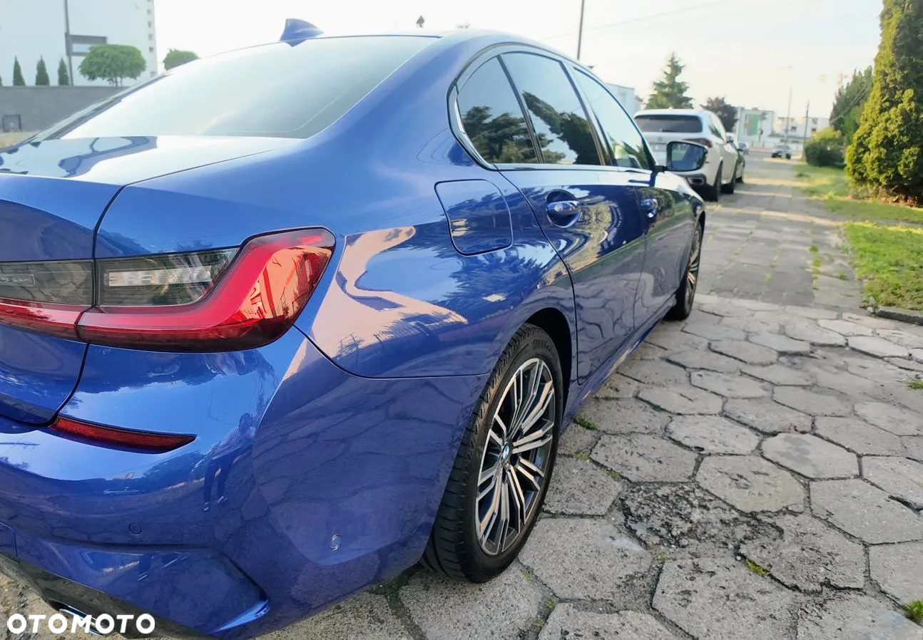 BMW Seria 3 - 16
