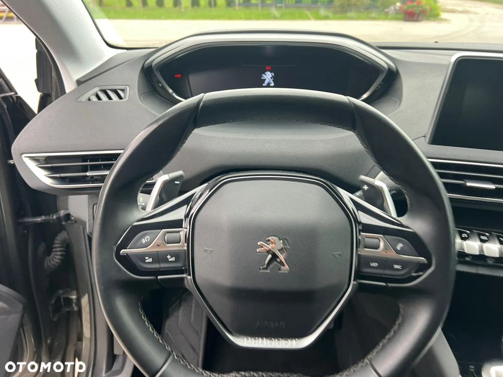 Peugeot 3008 1.5 BlueHDi Active Pack S&S EAT8 - 19