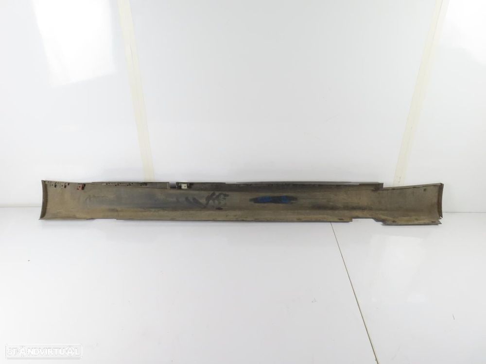 Embaladeira Plástico / 1ª Fase Esquerda Usado / Original BMW 1 (E87) 51777148679... - 2