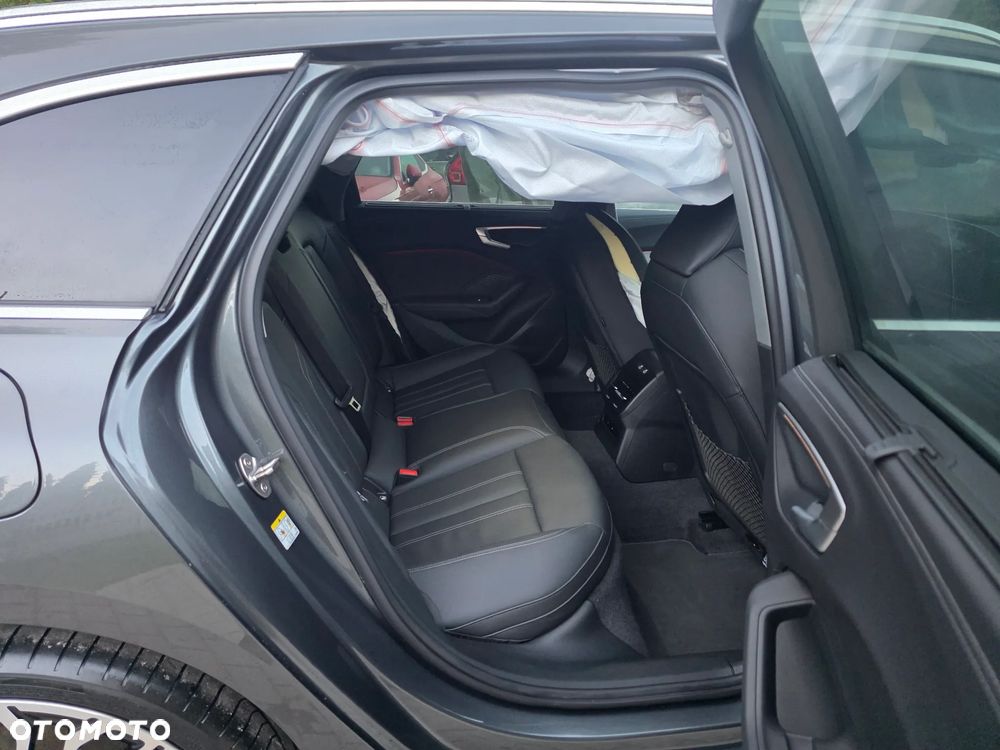 Audi A5 Avant TFSI Quattro S tronic - 16