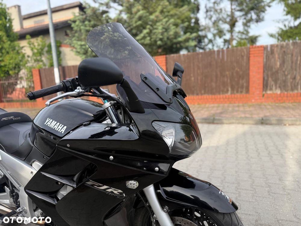 Yamaha FJR - 4