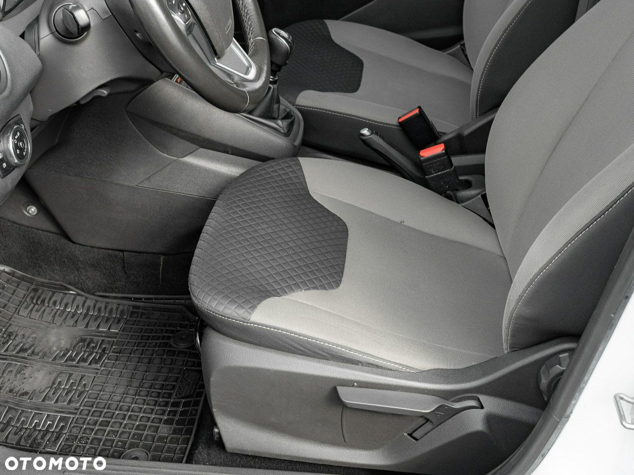 Ford Transit Courier 1.5 TDCi Trend - 14