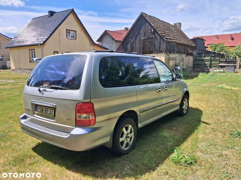 Kia Carnival 2.9 CRDi (klm lea) - 9