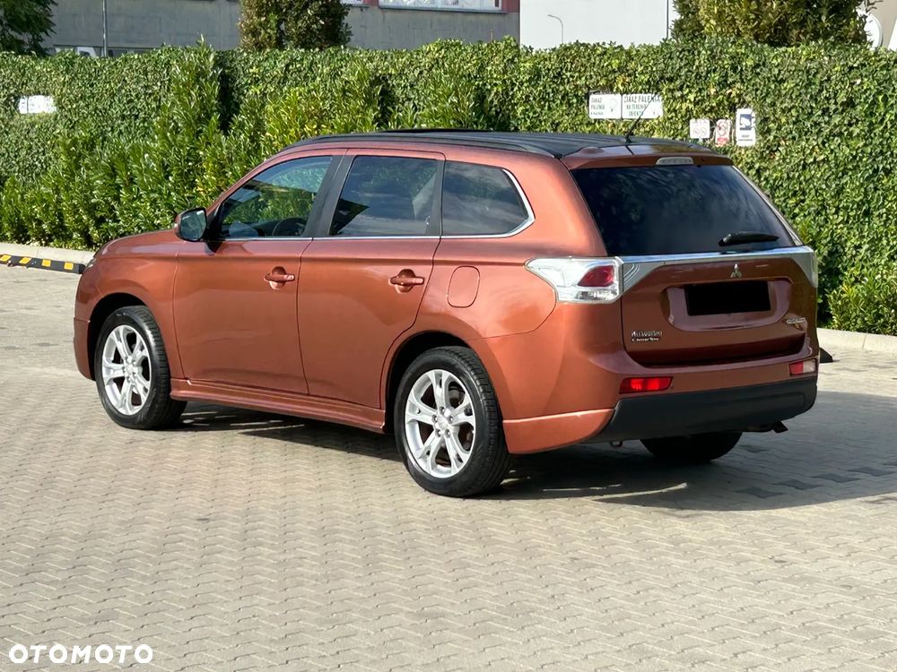 Mitsubishi Outlander 2.2 DI-D 4WD Instyle - 5