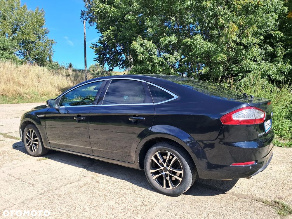 Ford Mondeo - 10