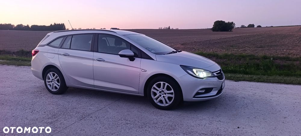 Opel Astra - 12
