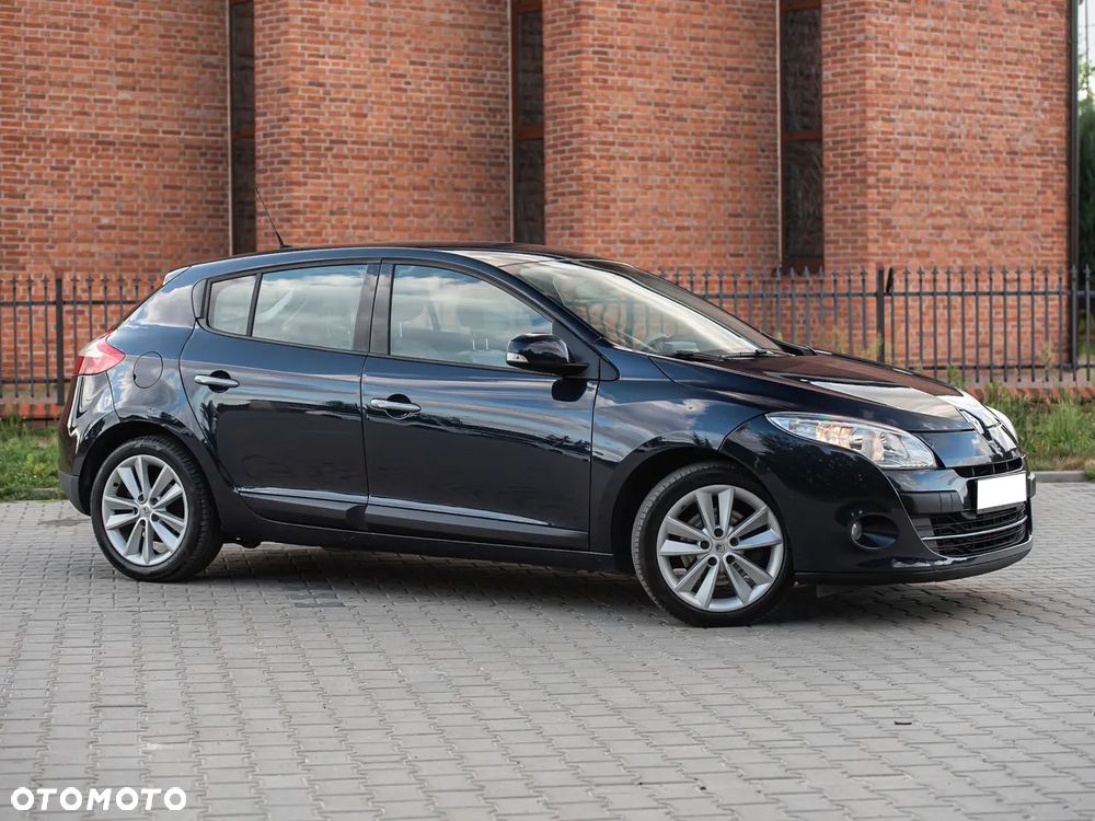 Renault Megane TCe 180 Dynamique - 3