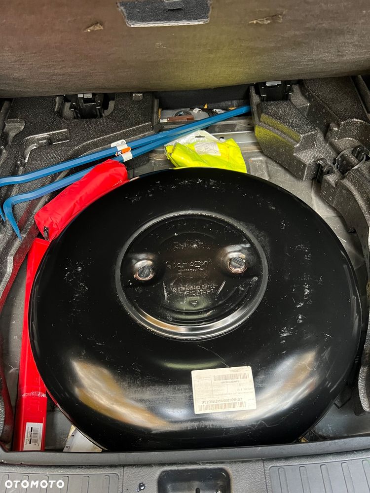 Toyota Prius 1.8 Hybrid Premium - 17