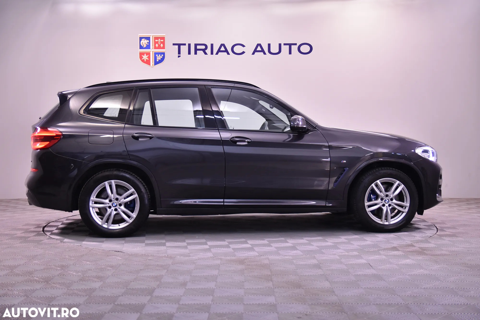 BMW X3 xDrive30i AT - 6