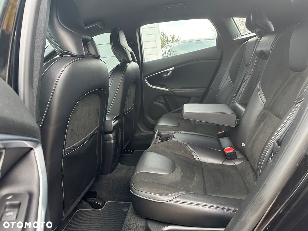 Volvo V40 D2 RDesign - 12