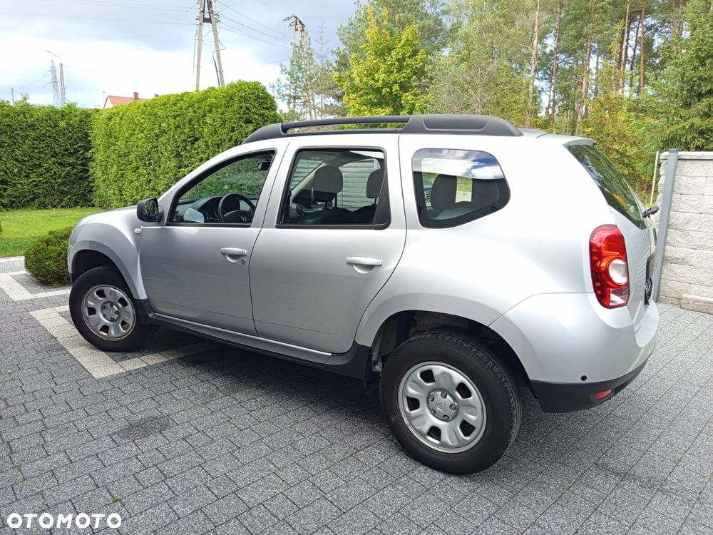 Dacia Duster 2010 photo 4