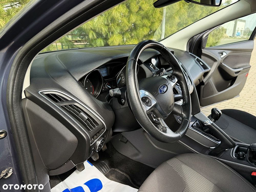 Ford Focus 1.6 TDCi DPF Titanium - 29