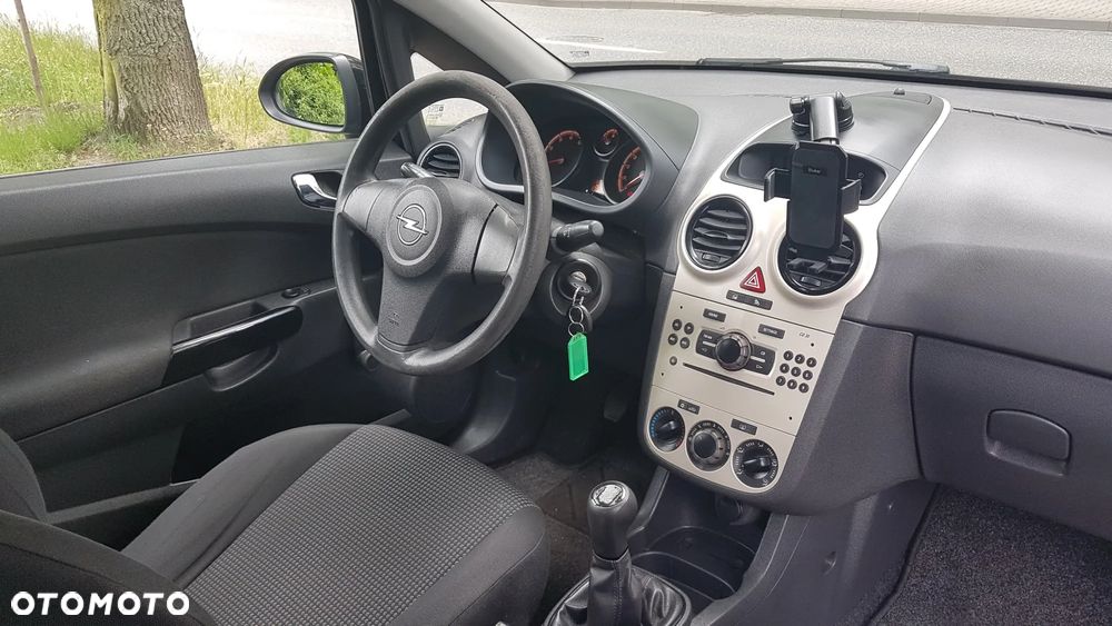 Opel Corsa - 7