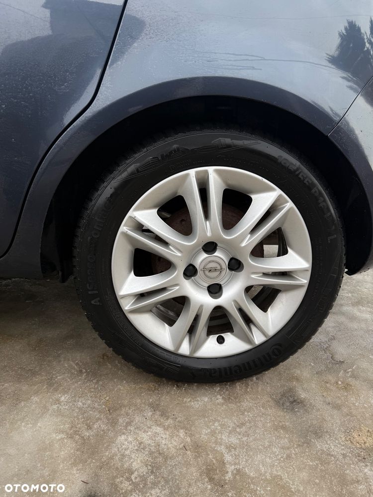 Opel Corsa 1.4 16V Enjoy - 7