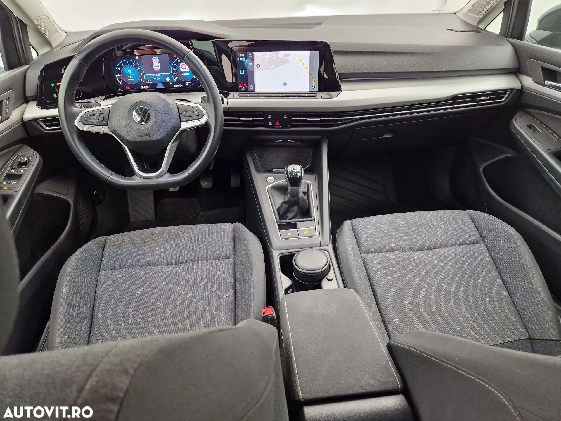 Volkswagen Golf - 5